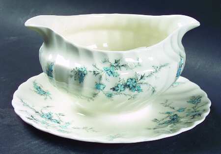 Forget Me Not Gravy Boat with Attached Underplate