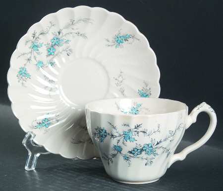 Forget Me Not Oversized Cup & Saucer Set