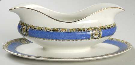 The Hatherton Gravy Boat with Attached Underplate
