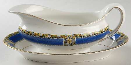 The Hatherton Gravy Boat & Underplate/Relish
