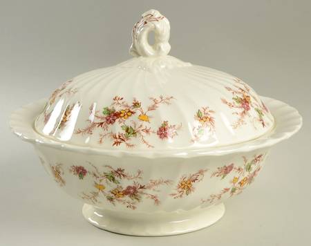 Heritage Round Covered Vegetable