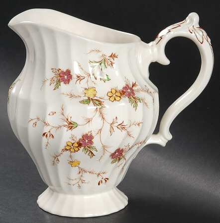 Heritage 32 Oz Pitcher