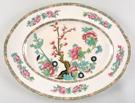 Indian Tree Green (Scalloped) 14" Oval Serving Platter