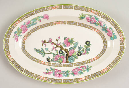 Indian Tree Green (Scalloped) Underplate for Gravy Boat