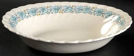 Ivy Leaf 9" Oval Vegetable Bowl