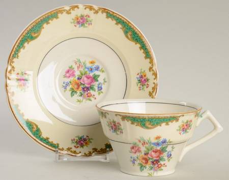 Marjorie Flat Cup & Saucer Set