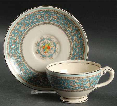 Medici Turquoise (Center Design) Footed Cup & Saucer Set