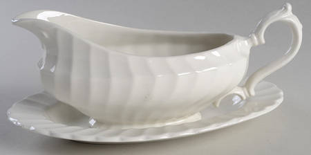 Olde Chelsea White Gravy Boat & Underplate