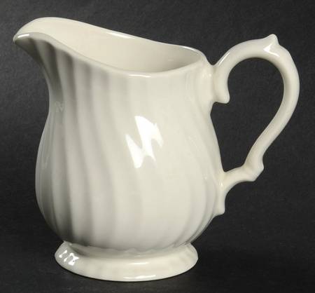 Olde Chelsea White Creamer