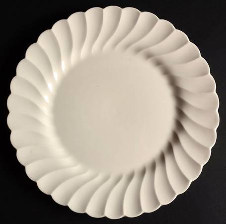 Olde Chelsea White Dinner Plate