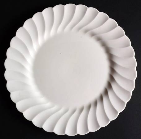Olde Chelsea White Dinner Plate
