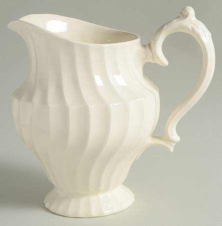 Olde Chelsea White 40 Oz Pitcher
