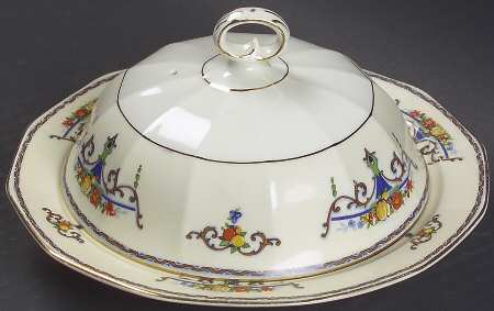 Paramount Round Covered Butter