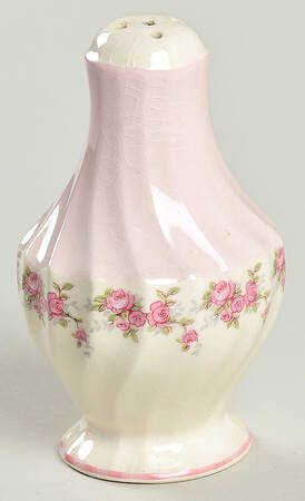 Petite Pepper Shaker