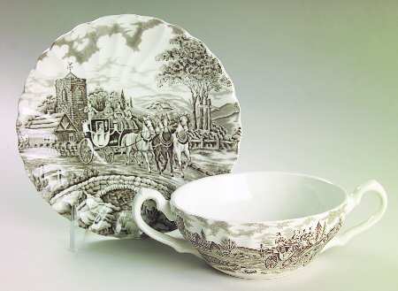 Royal Mail Brown (White Background) Flat Cream Soup & Saucer Set