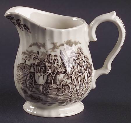 Royal Mail Brown (Cream Background) Creamer