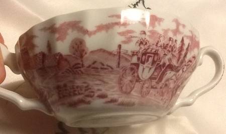 Royal Mail Red Flat Cream Soup Bowl