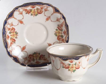 Rosemary (Square, Scalloped) Flat Cup & Saucer Set