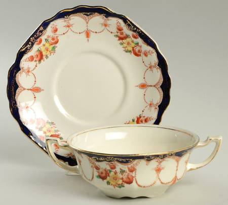 Rosemary (Square, Scalloped) Flat Cream Soup Bowl & Saucer Set
