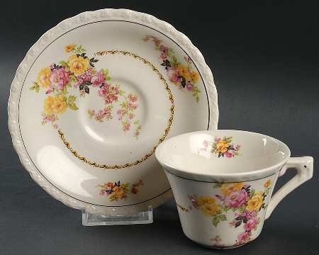 Rosita Flat Cup & Saucer Set