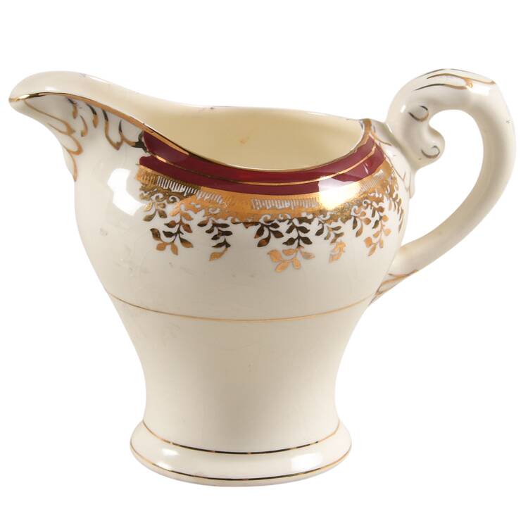 Royalty Maroon Band Creamer