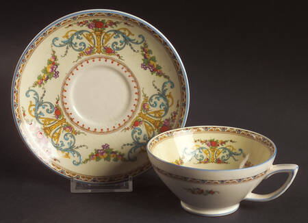 Royal York Footed Cup & Saucer Set