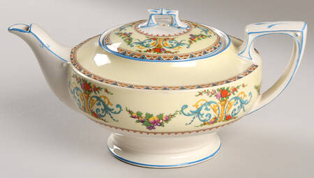 Royal York Teapot & Lid
