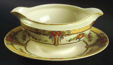 Seville Gravy Boat with Attached Underplate