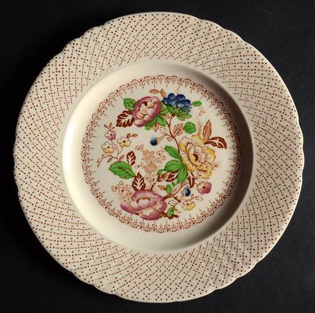 Swing Time (Scalloped) Salad Plate