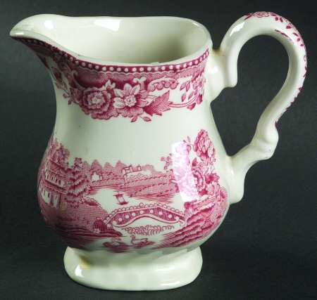 Tonquin Pink Red Creamer