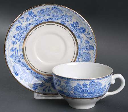 Ye Olde Willow Flat Cup & Saucer Set