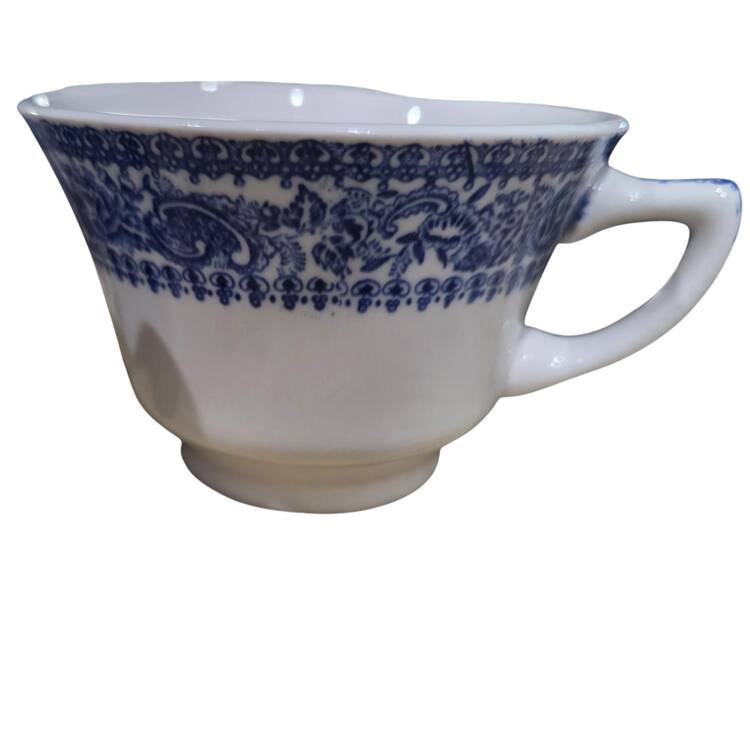 MYR6 (AMERICAN) Footed Cup
