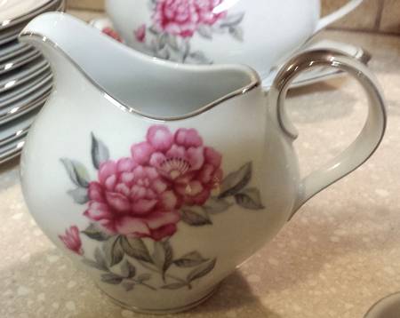 Princess Creamer