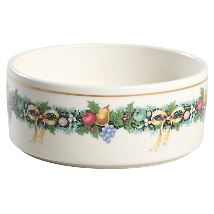 Christmas Bouquet 4" Round Box No Lid