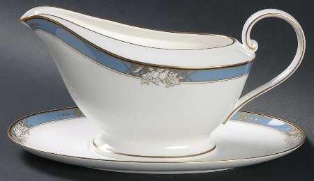 Comtesse Gravy Boat & Underplate