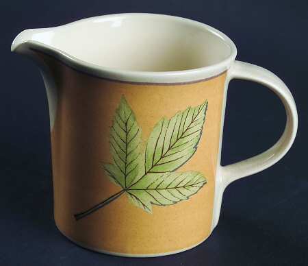 Leaf Lyric Creamer