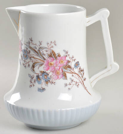1446 56 Oz Pitcher by Marx & Gutherz