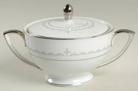 Esquire Sugar Bowl & Lid
