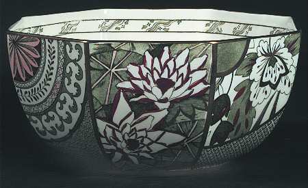 Applique Green 8" Octagonal Vegetable Bowl