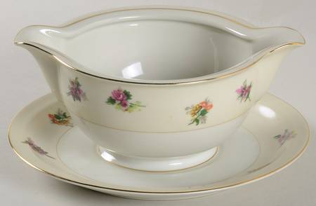 Garden Rose Gravy Boat with Attached Underplate