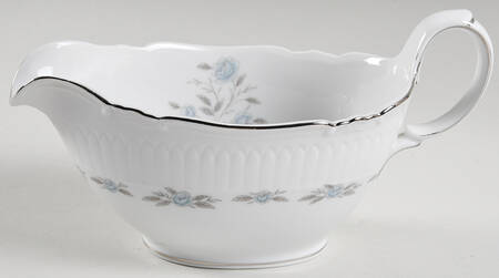 Sweetheart Rose Gravy Boat