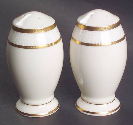 Ivory Flair Salt & Pepper Set