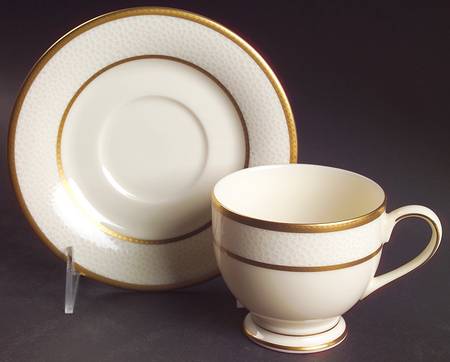 Ivory Flair Footed Cup & Saucer Set