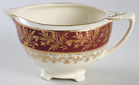 Golden Court Creamer