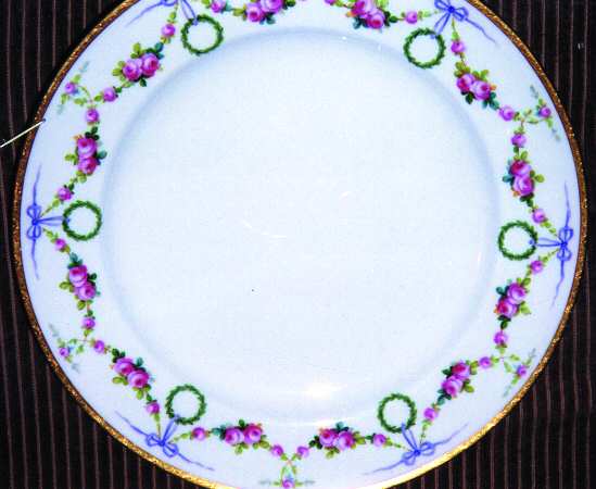 C2608 by Minton