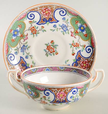B157 Flat Cream Soup Bowl & Saucer Set