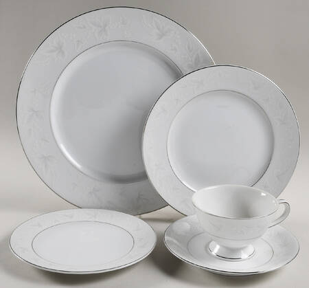 Danielle 5 Piece Place Setting