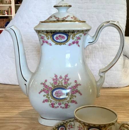 MIT62 Coffee Pot & Lid