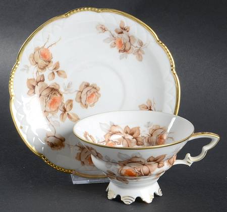 MIT65 Footed Cup & Saucer Set
