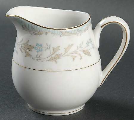 Monterey Creamer